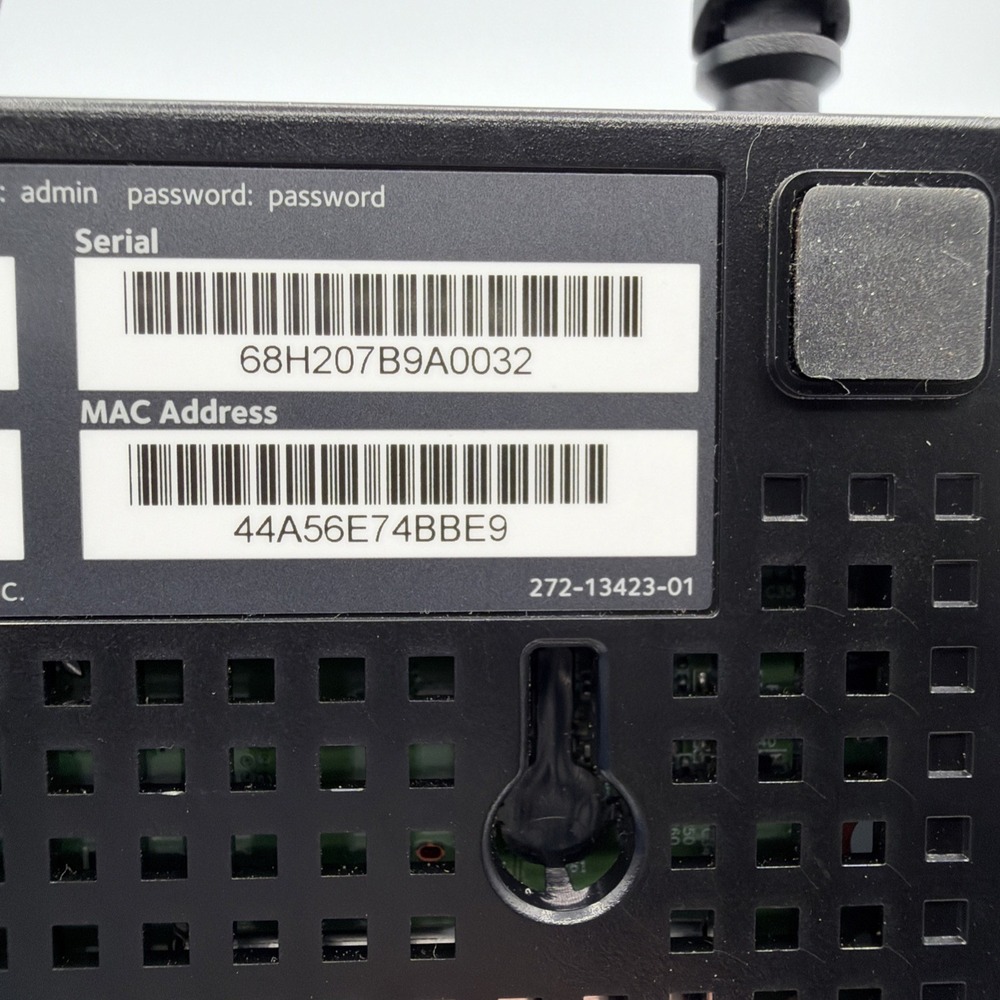 NETGEAR R6330 AC1600 Smart WiFi Router w/ Power Cord - For Repair Or Parts - Picture 7 of 8